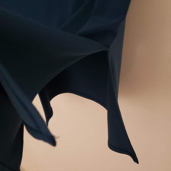 Dressy sleeveless blouse - Picture 6 of 6